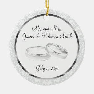 Ornamento De Cerâmica Guarda de Casamento / Aniversário  Branco e Prata