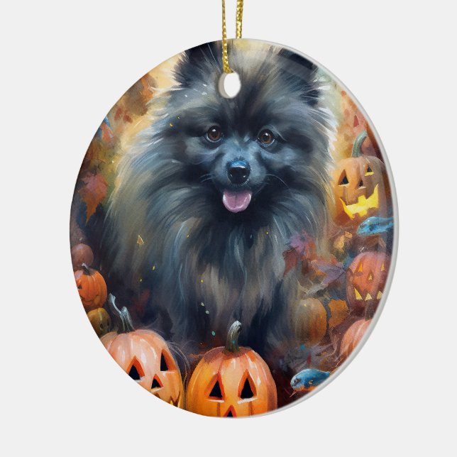 Ornamento De Cerâmica Halloween Keeshond Com Pumpkins Assustado (Esquerda)