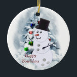 Ornamento De Cerâmica Happy Bowlidays Snowman<br><div class="desc">Feliz Bowlidays Snowman é muito fofo e será amado por todos os boliches. Esta design será uma batida na beco da boliche. Totalmente personalizável para personalizar com suas fotos e texto,  se quiser.</div>