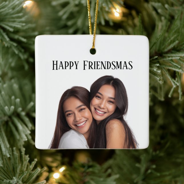Ornamento De Cerâmica Happy Friendsmas Custom Photo Christmas Ornament (Árvore)