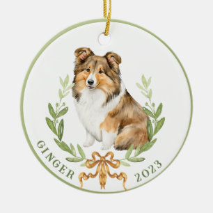 Ornamento De Cerâmica Happy Sheltie em Laurel Wreath