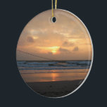 Ornamento De Cerâmica Hat Rin Beach Sunrise ... Koh Phangan, Tailândia<br><div class="desc">Hat Rin ou Haad Rin é uma área peninsular de praia e uma cidade no extremo sul de Koh Phangan, uma ilha no Golfo da Tailândia. Suas duas praias principais são Sunset Beach (Hat Rin Nai) ao sul e a maior Sunrise Beach (Hat Rin Nok) ao norte. A famosa Festa...</div>