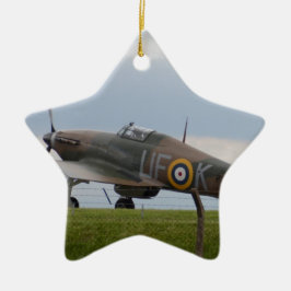 Ornamento De Cerâmica Hawker Hurricane Vista de Três Quartos