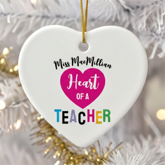 Ornamento De Cerâmica Heart of a Teacher Gift Pink Black Script (Criador carregado)