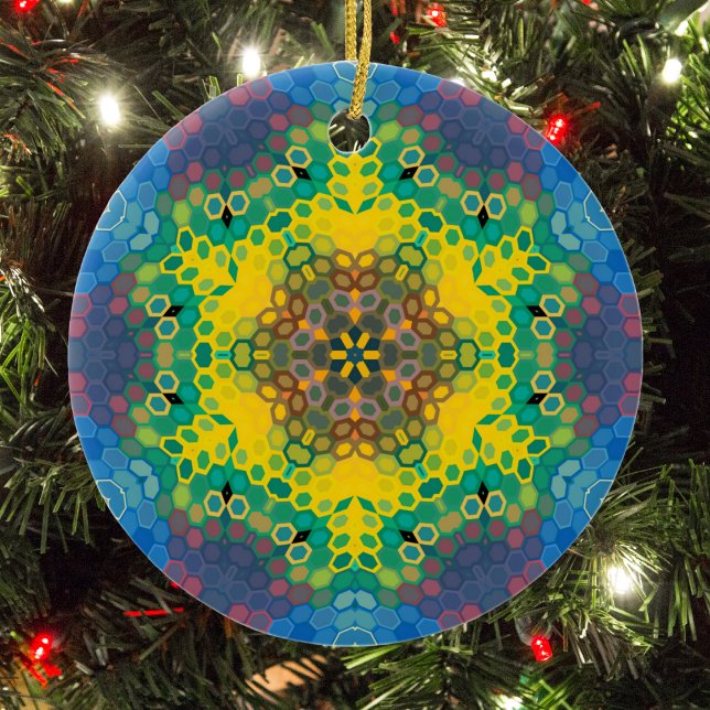 Ornamento De Cerâmica Hex Mandala Amarelo Azul e Rosa (Yellow Blue and Pink Hexagon Mandala Christmas Ornament from Wormhole Orbital)
