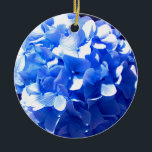 Ornamento De Cerâmica Hídrangas azuis-florais elegantes-de-cobalto<br><div class="desc">Foto romântica de azul-cobalto-roxa-hydrangea,  de H Cooper</div>