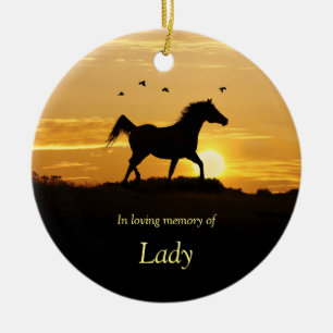 Ornamento De Cerâmica Horse Memorial Custom Name com Poema Espiritual