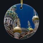 Ornamento De Cerâmica Igreja de nosso salvador no sangue derramado<br><div class="desc">Igreja bonita de nosso salvador no sangue derramado em St Petersburg,  Rússia.</div>