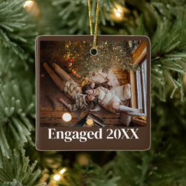 Ornamento De Cerâmica Imagem de Casal Envolvida no Primeiro Natal Person