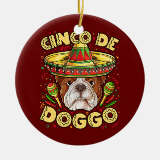 Ornamento De Cerâmica Inglês Bulldog Cinco de Doggo Mayo Mexicano