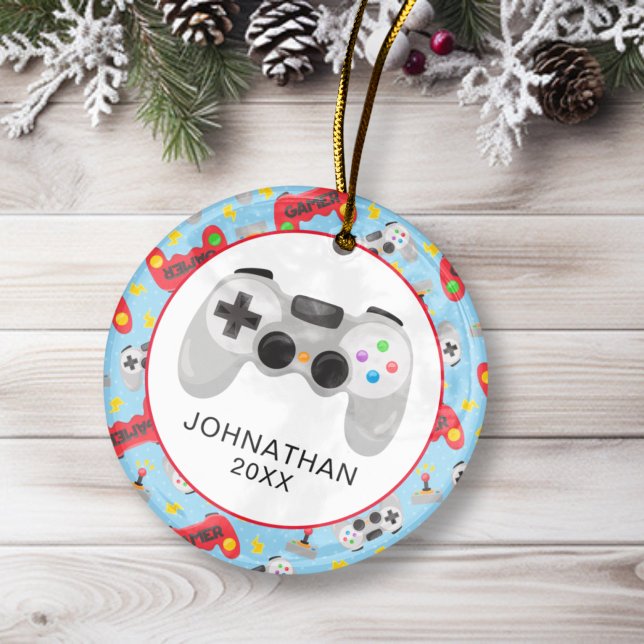 Ornamento De Cerâmica Jogador de Natal Personalizado (Personalized Fun Christmas Gamer Ceramic Ornament)