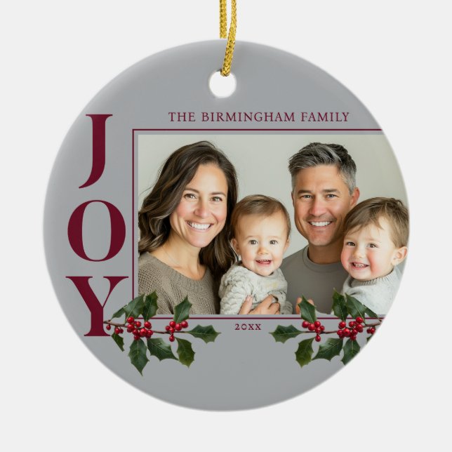 Ornamento De Cerâmica Joy Family Photo Red Berry Ornament (Frente)