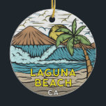 Ornamento De Cerâmica Laguna Beach California Vintage<br><div class="desc">Laguna Beach desenhou uma ilustração com montanhas e ondas oceânicas ao fundo. Perfeito para quem ama visitar Laguna Beach.</div>