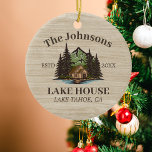 Ornamento De Cerâmica Lake House Wood Themed Family Name Personalizado<br><div class="desc">Ideal para encontros familiares, reuniões, ou seu retiro ao lado do lago, este produto foi projetado com um encantador acabamento de madeira rústica. Mostra uma cena de montanha maravilhosamente projetada pelo lago com uma cabana, personalizada com seu nome familiar, o ano estabelecido e quaisquer detalhes adicionais que você preferir. Uma...</div>