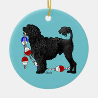 Leão português do cão de água com linha de