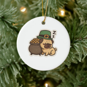 Ornamento De Cerâmica Leprechaun Pug Sonolento Dia de São Patrício Retro