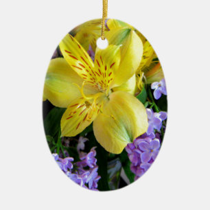 Ornamento De Cerâmica Lírios Amarelos e Flores Lilases Roxos