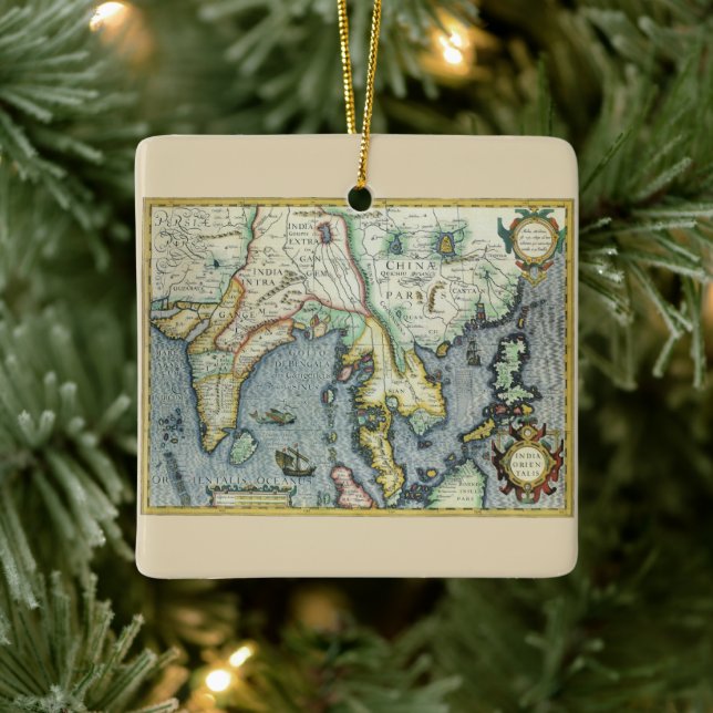 Ornamento De Cerâmica Mapa antigo do Sudeste Asiático por Mercator / Hon (Árvore)