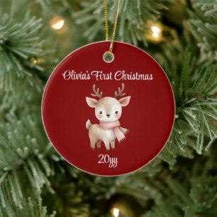 Ornamento De Cerâmica Maroon Deer Baby Girl Personalizado Primeiro Natal