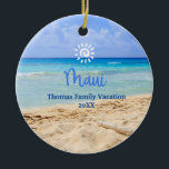 Ornamento De Cerâmica Maui Beach<br><div class="desc">Bonita e personalizável lembrança Maui. Personalização: Alterar Legenda e ano para torná-la exclusiva.</div>
