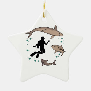 Ornamento De Cerâmica Mergulhador E Tubarões