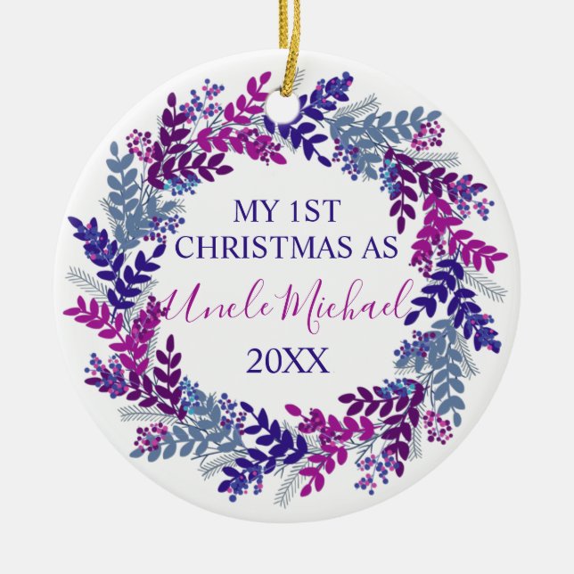Ornamento De Cerâmica Meu Primeiro Natal como Tio Purple Wreath (Frente)