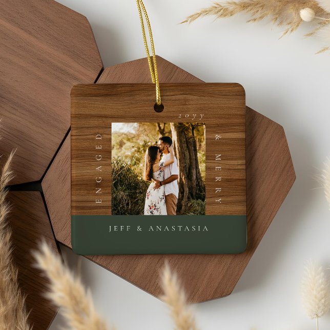 Ornamento De Cerâmica Minimal Modern Engaged & Merry 2 Photo Engagement (Minimal Modern Engaged & Merry 2 Photo Engagement Ceramic Ornament)