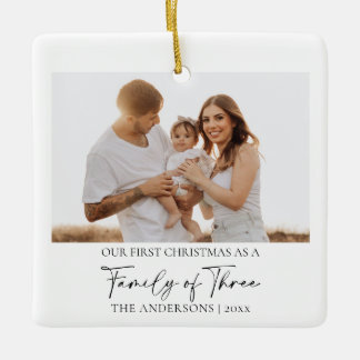 Ornamento De Cerâmica Minimalista 2 Fotos Primeiro Natal Família de Três