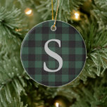 Ornamento De Cerâmica Monograma da Xadrez Tartan Negra Clássica em Buffa<br><div class="desc">Xadrez Negra Clássica Buffalo Tartan  Vintage Monograma Cerâmica Ornamento</div>
