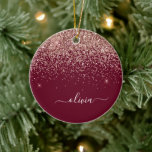 Ornamento De Cerâmica Monograma Dourado de Brilhante Rosa Rosa Rosa Rosa<br><div class="desc">Rosa Dourado - Nome do Monograma e Enfeites de natal Inicial da Lente-Leve e da Glitter Glitter. Isto faz o doce e perfeito aniversário de 16 anos,  casamento,  chá de panela,  aniversário,  chá de fraldas ou festa de solteira presente para alguém que ama luxo de luxo e estilos quíticos.</div>