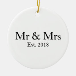 Ornamento De Cerâmica Mr & Mrs Est. Year Elegant Personalized Couple