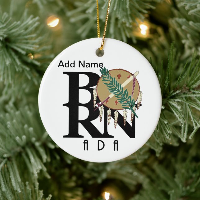 Ornamento De Cerâmica NASCER Ada Oklahoma (Árvore)