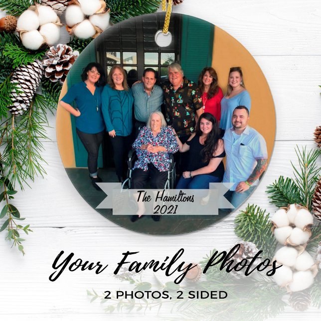 Ornamento De Cerâmica Natal personalizado da família simples e com dois  (Criador carregado)