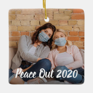 Ornamento De Cerâmica Natal Personalizado do Peace Out 2020