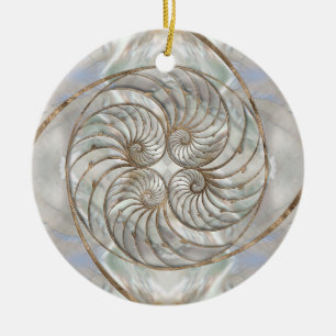 Ornamento De Cerâmica Nautilus Shell - Mãe de Pérola e Ouro