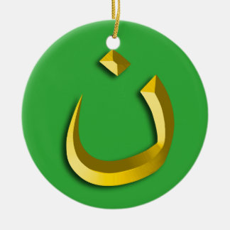ORNAMENTO DE CERÂMICA "NAZARENE - SOLIDARIEDADE CRISTÃ "