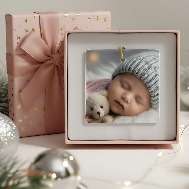 Ornamento De Cerâmica "Newborn Christmas keepsake" Ornament (Criador carregado)