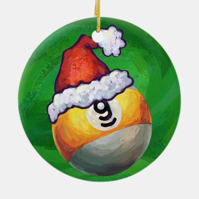 Ornamento De Cerâmica Nine Ball em Santa Hat em Verde (Traseira)