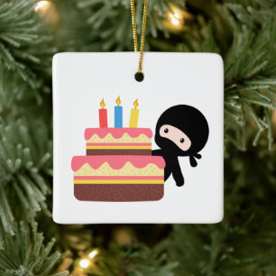 Ornamento De Cerâmica Ninja Minúsculo Atrás do Bolo de Aniversário