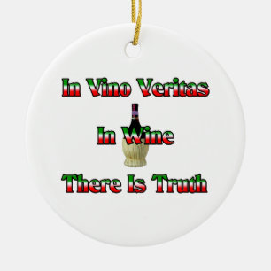 Ornamento De Cerâmica No vinho há uma verdade