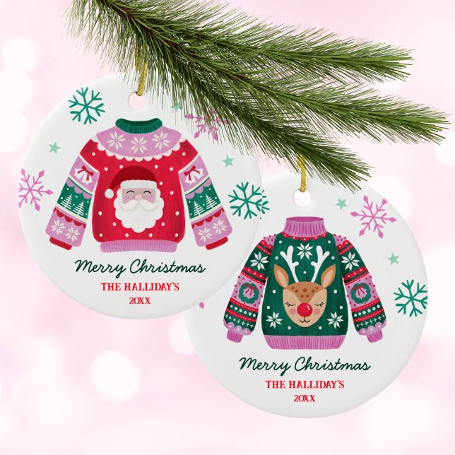 Ornamento De Cerâmica Nome da Família de Papais noeis de Suéter de Natal (Tacky Christmas Sweater Santa Family Name Ceramic Ornament)
