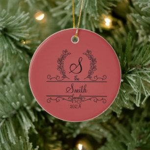 Ornamento De Cerâmica Nome da Família Personalizado Monogramado