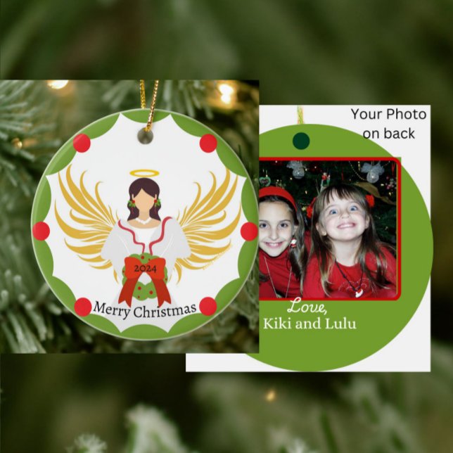 Ornamento De Cerâmica Nome da Foto da Família Wreath Verde do Angel Red  (Custom Photo Ornament with Angel Wreath, Name, Year in red, green, yellow and white.)