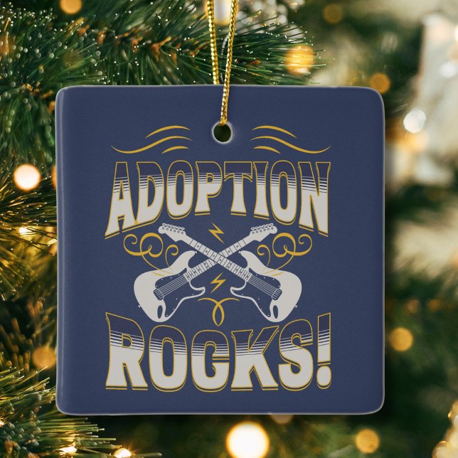 Ornamento De Cerâmica Nome do dia de adoção e Data Criança ("adoption rocks" music guitar themed adoption keepsake ornament custom name and date adoption gift)