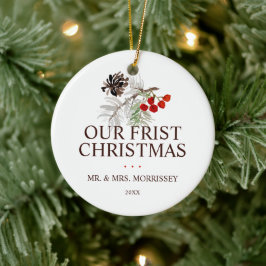 Ornamento De Cerâmica Nossa Primeira Foto de Natal com Pinhas e Frutas