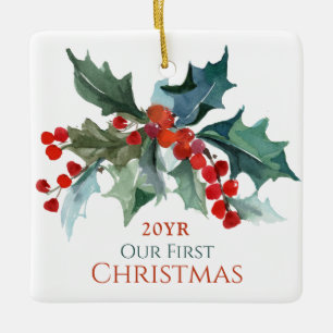 Ornamento De Cerâmica Nosso Primeiro Natal Azevinho e Bagas com Nomes