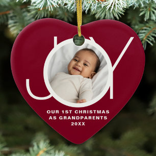 Ornamento De Cerâmica Nosso Primeiro Natal como Avós Foto Marrom