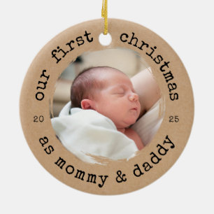 Ornamento De Cerâmica Nosso primeiro Natal como Mamãe e Pai Kraft