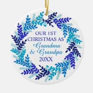 Ornamento De Cerâmica Nosso Primeiro Natal como Vovó e Vovô Azul