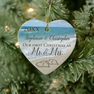 Ornamento De Cerâmica Nosso Primeiro Natal Juntos Sr. Beach Wedding